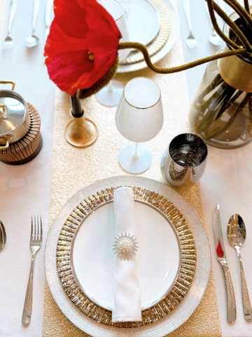 Set tiệc Âu tone vàng bạc