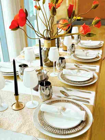 Set tiệc Âu tone vàng bạc