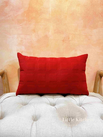 Vỏ gối hình chữ nhật ô đỏ 30*50