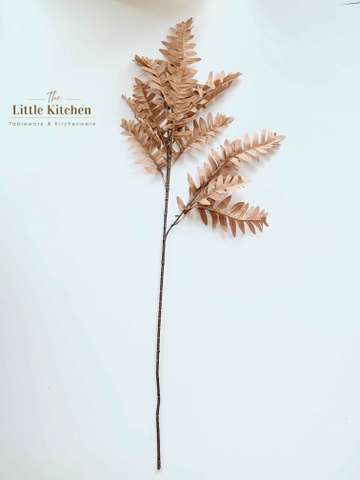 Cành lá xương hồng phớt