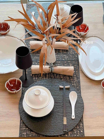 Set tiệc sup đen trắng nhà hàng