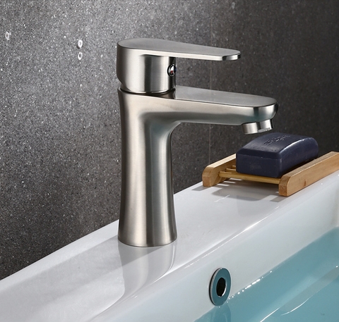 Vòi Lavabo Tròn Nóng Lạnh Inox 304 LANKA LBN03