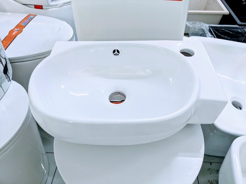 Chậu Lavabo Treo Tường kích thước nhỏ gọn ( có thể gắn góc tường bên phải)