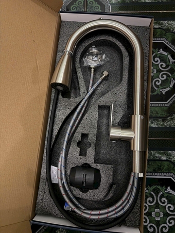 Vòi rửa chén nóng lạnh dây rút inox mờ xước