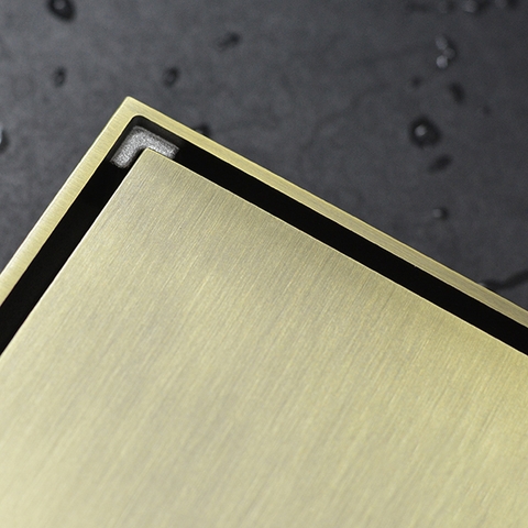 Phểu thoát nước sàn toilet mặt vuông màu vàng TS08