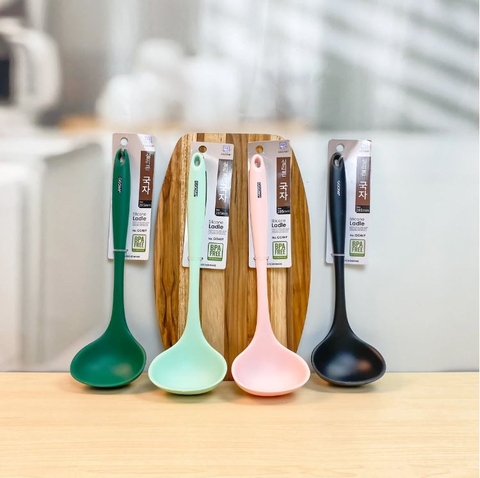 Vá/ Muôi Silicone GGOMI GG469