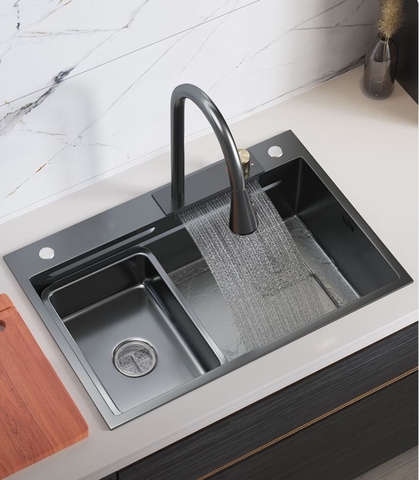 Combo Chậu Rửa Chén 1 Hộc + Vòi Rửa Chén Thác Nước Inox Phủ Nano Đen 7545