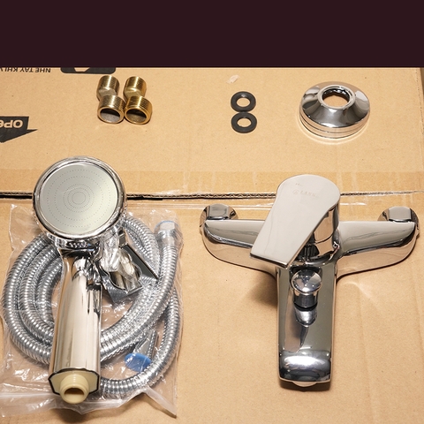 Vòi sen tắm nóng lạnh đồng thau sáng bóng Lanka mã CS07