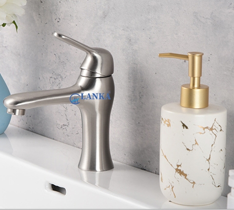 Vòi Lavabo Nóng Lạnh Inox 304 Không Rỉ Sét LANKA