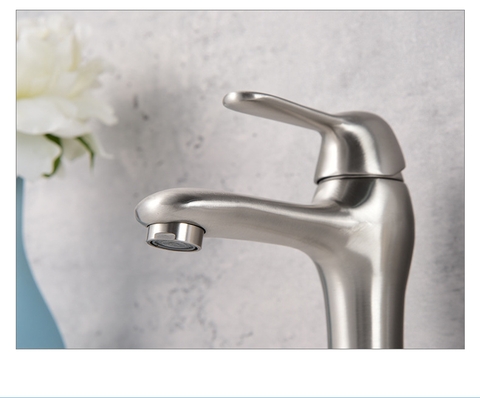 Vòi Lavabo Nóng Lạnh Inox 304 Không Rỉ Sét LANKA