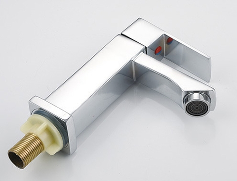 Vòi Lavabo Vuông lạnh Đồng Thau Mạ Crome LANKA LBL07