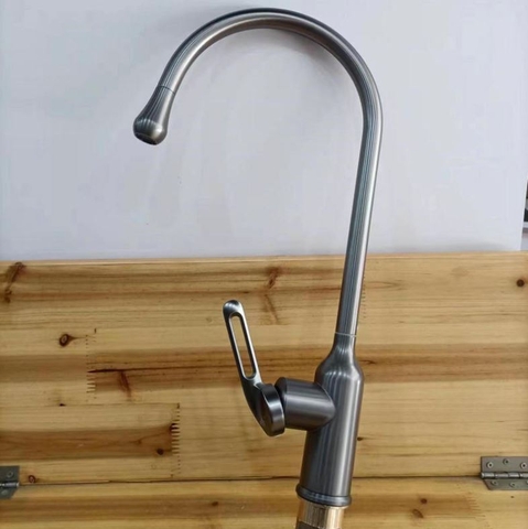 Vòi rửa chén nóng lạnh sơn tỉnh điện màu xám VRCNL18