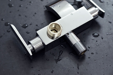 Bộ vòi sen cây tắm đứng đồng thau Lanka SC26