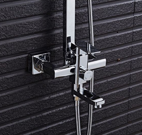 VÒI SEN VUÔNG TẮM ĐỨNG VUÔNG INOX 304 SÁNG BÓNG mã SC07