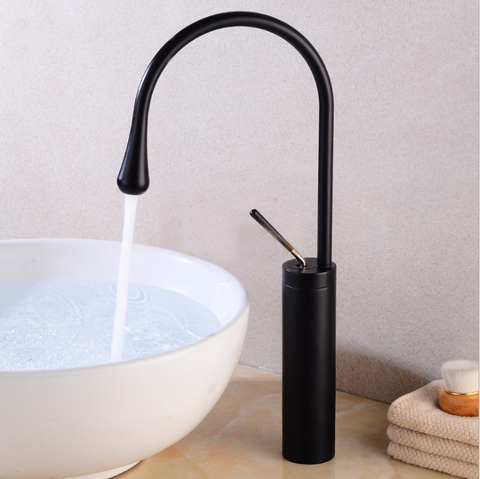 Vòi Lavabo Nóng Lạnh Sơn Tĩnh Điện Đen LANKA LB20