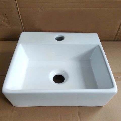 Chậu lavabo treo tường cở nhỏ hình chữ nhật LANKA