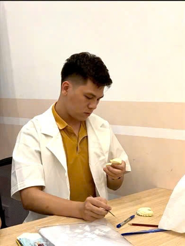 Xu Hướng Mới Trong Đào Tạo Kỹ Thuật Phục Hình Răng Tại Trung Cấp Y Khoa Việt Nam