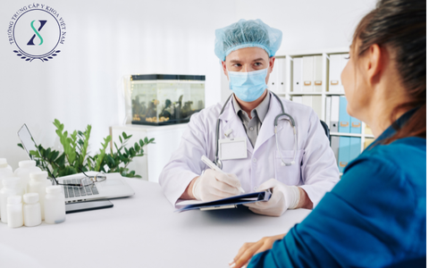 Học Chuyển Đổi Sang Y Sĩ Đa Khoa Cơ Hội Làm Việc Trong Ngành Y Tế