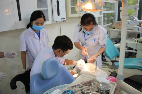 Học Răng Hàm Mặt Xin Việc Có Khó Không?