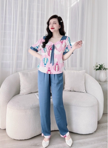 Bộ ngố latin nơ hồng
