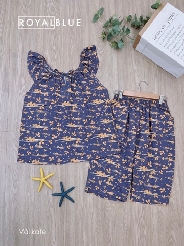 Lửng đính nơ đen lá vàng