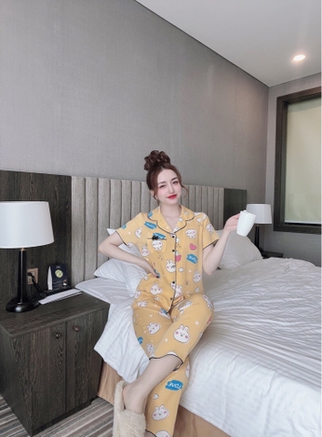 Ngố pijama vàng thỏ