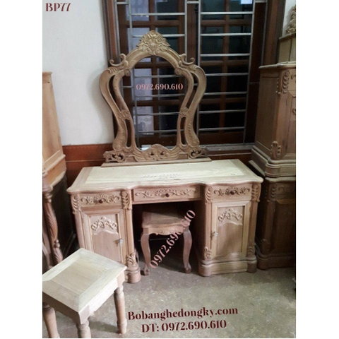 Ngắm Mẫu Bàn Trang Điểm Đẹp Phong Cách Châu Âu BP77