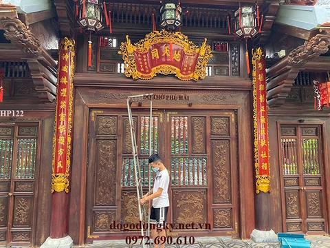 Bộ Cuốn Thư - Câu Đối Lòng Máng (ÔM CỘT) Cho Nhà Thờ Họ HP112