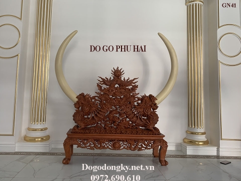 Giá Trưng Bày Ngà Voi Cho Phòng Khách Sang Trọng GN.41