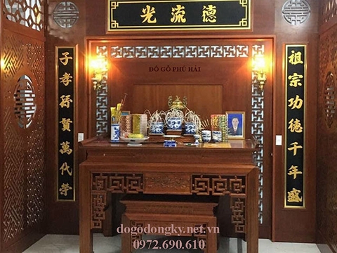 Các Mẫu Vách Ngăn Phòng Thờ Và Phòng Khách Gỗ Tự Nhiên Đẹp Nhất