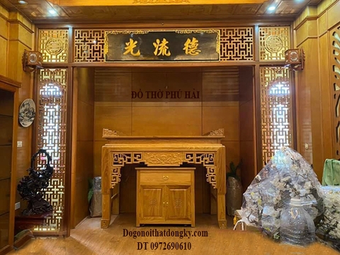 【THIẾT KẾ】Vách ốp tường phòng thờ | Bàn thờ đẹp trang nghiêm VOP02