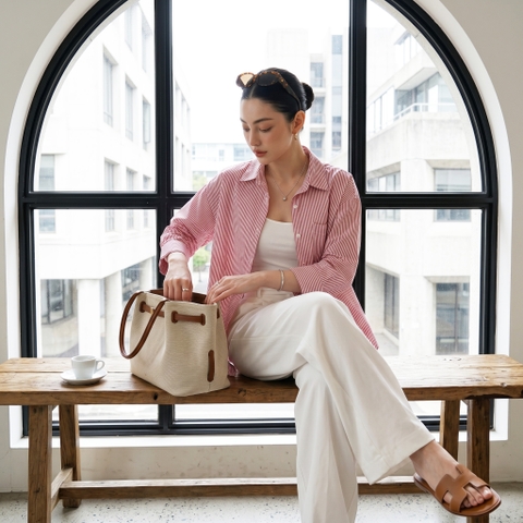 Áo sơ mi nữ form rộng là gì? Cách chọn chuẩn dáng cho người đi làm