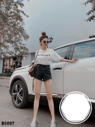 Quần jean short kiểu túi tua đen B5087