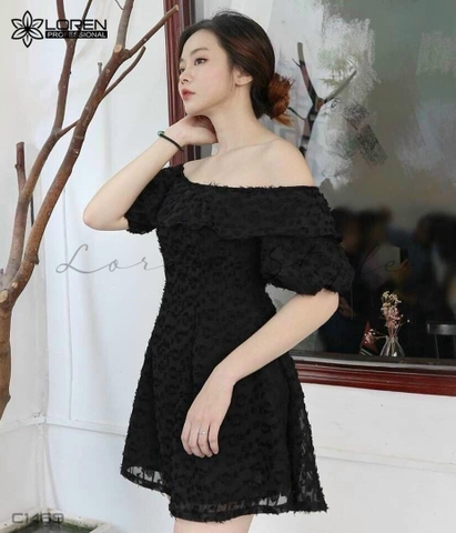 Đầm lông vũ bẹt vai đen C1469
