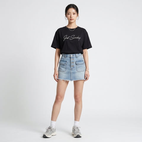 Áo thun nữ LOREN chữ Gust sunday đen A2745