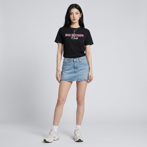 Áo thun nữ LOREN in chữ Bad Decision đen A2773