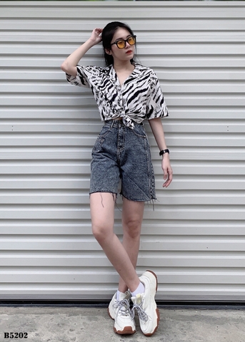 Quần jean ngố sọc tua xám B5202