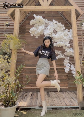 Set chân váy sọc áo đen A9050