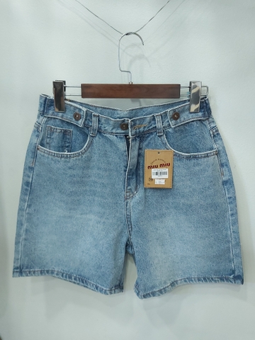 Quần jean ngố kiểu nút trơn xanh B5237