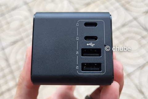 Khám Phá Sự Tiện Lợi Tối Đa Trong Một Củ Sạc Du Lịch USAMS CC310