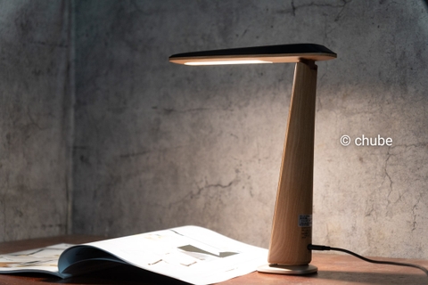 Bảo Vệ Mắt & Decor Tối Giản Đèn LED Chống Cận Để Bàn MoToM GST018