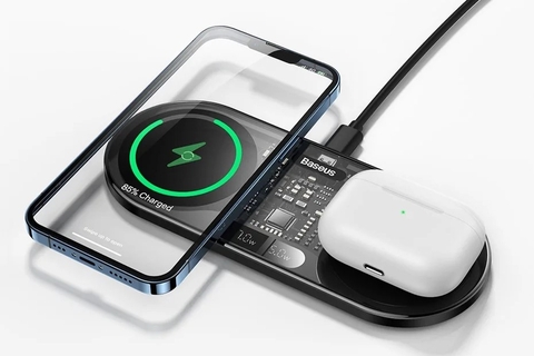 Baseus ra mắt sạc không dây 2 trong 1 trong suốt