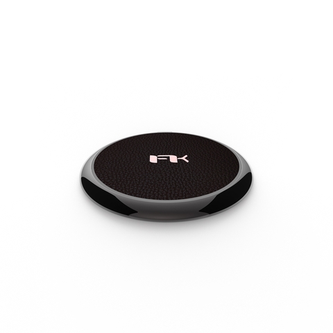 https://chube.vn/de-sac-khong-day-full-up-wireless-charging-pad-15w-feeltek