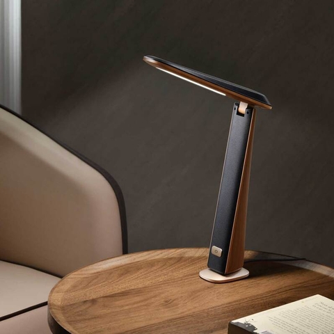 Đèn Bàn LED MoToM GST018B