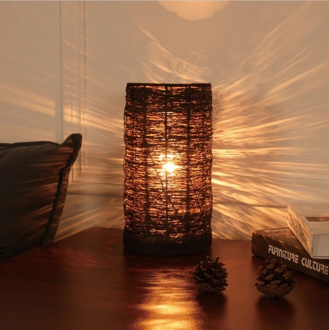 Đèn trang trí để bàn cổ điển nhỏ MotoM MST032