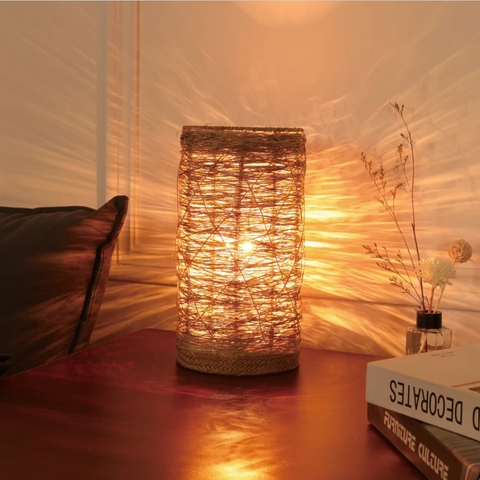 Đèn trang trí để bàn cổ điển nhỏ MotoM MST032