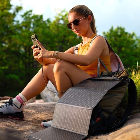 Tấm pin năng lượng mặt trời Ecoflow 28W Out Door Portable