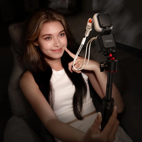 Đèn mini nam châm Ulanzi IN07 5600 K cho Insta360 GO Ultra