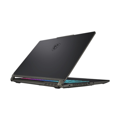 MSI Cyborg 15 AI - tản nhiệt trái