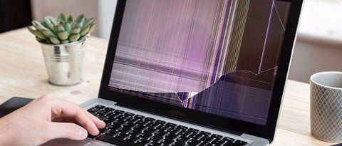 Laptop bị kẻ sọc màn hình – nguyên nhân do đâu và cách sửa?